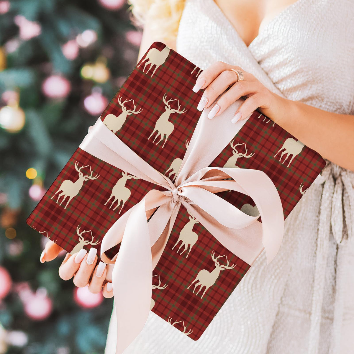 Whaline 12Pcs Cotton Fabric Bundles Woodland Poinsettia Reindeer Tree Printed Fat Quarters Plaid Xmas Sewing Fabrics for Christmas DIY Handmade Crafting, 18 x 22 Inch