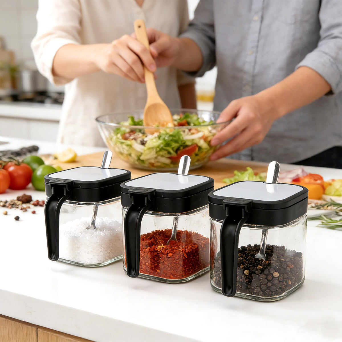 JBESUHI Set of 3 Black 8.6oz Clear Glass Condiment Jars with Lids & Spoons - Spice Canisters, Salt & Sugar Bowls for Kitchen Seasoning Storage