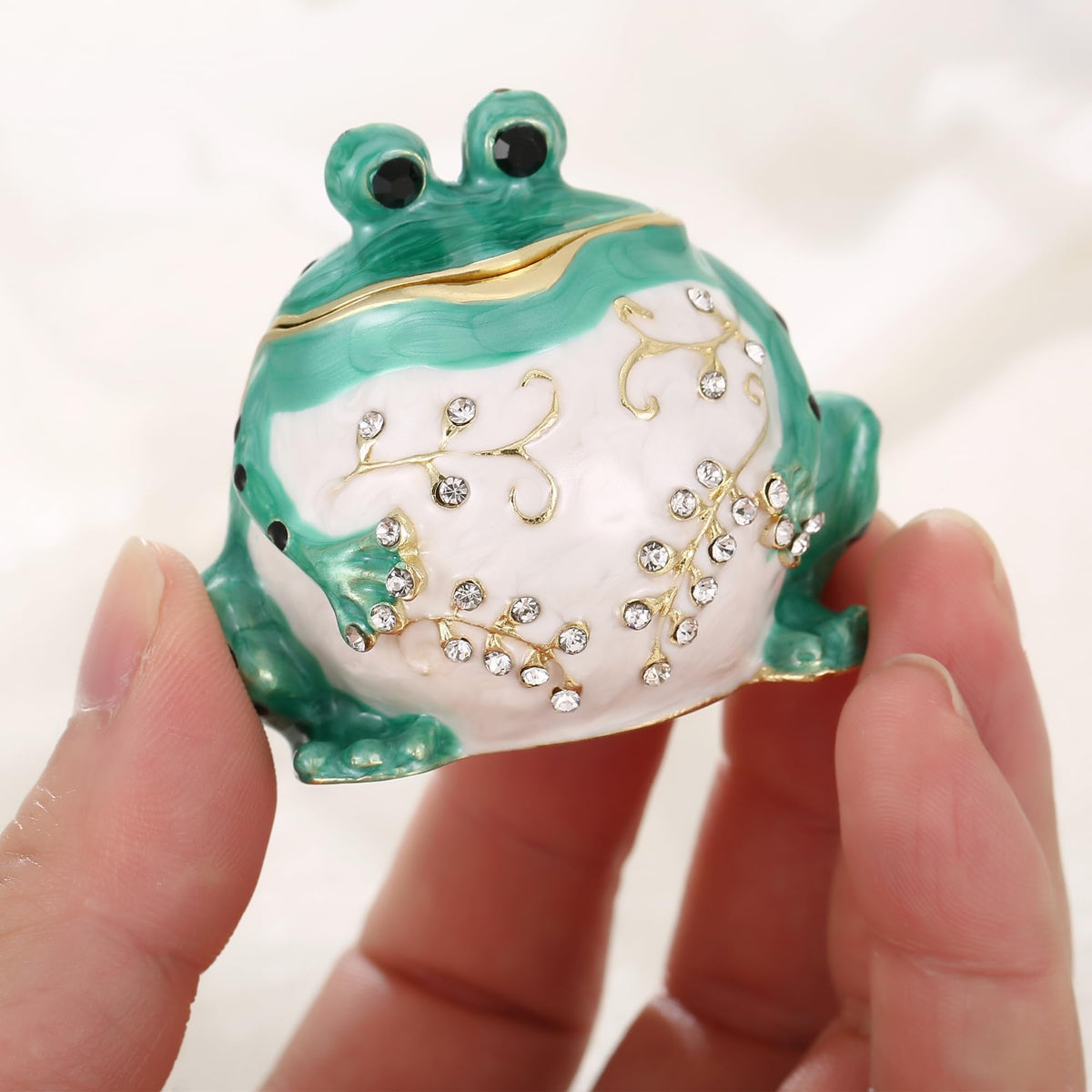 Vie jeune Hand Painted Enamel Frog Trinket Box, Hinged Jewelry Box Unique Mini Ring Necklace Jewelry Organizer, Classical Bejeweled Storage, Figurine Collectible Keepsake Home Decor (Frog-2)