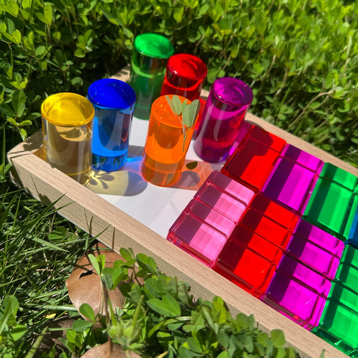 KOAICS 27PCS Rainbow Crystal Acrylic Blocks with Tray, 7 Colors Stacking Gem Blocks for Kids, 3 Shapes Cylinder, Cube, Cuboid Educational Sensory Light Learning Toys(Mixed Shape Acrylic Blocks)