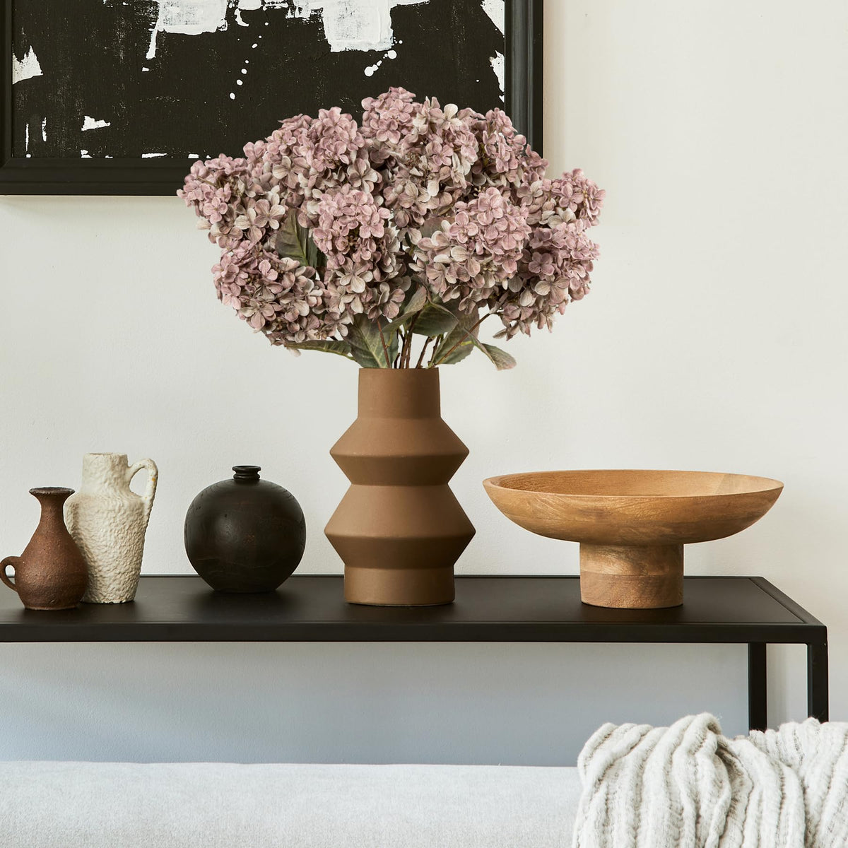 Ttranewsoo Fake Flowers Hydrangea Silk Flowers with Stems,Brown Flowers Fall Hydrangea Artificial Flowers,Winter Flowers Artificial for Decoration Vase Indoor and Outdoor 24"(Brown ) 8PCS Wthout Vase