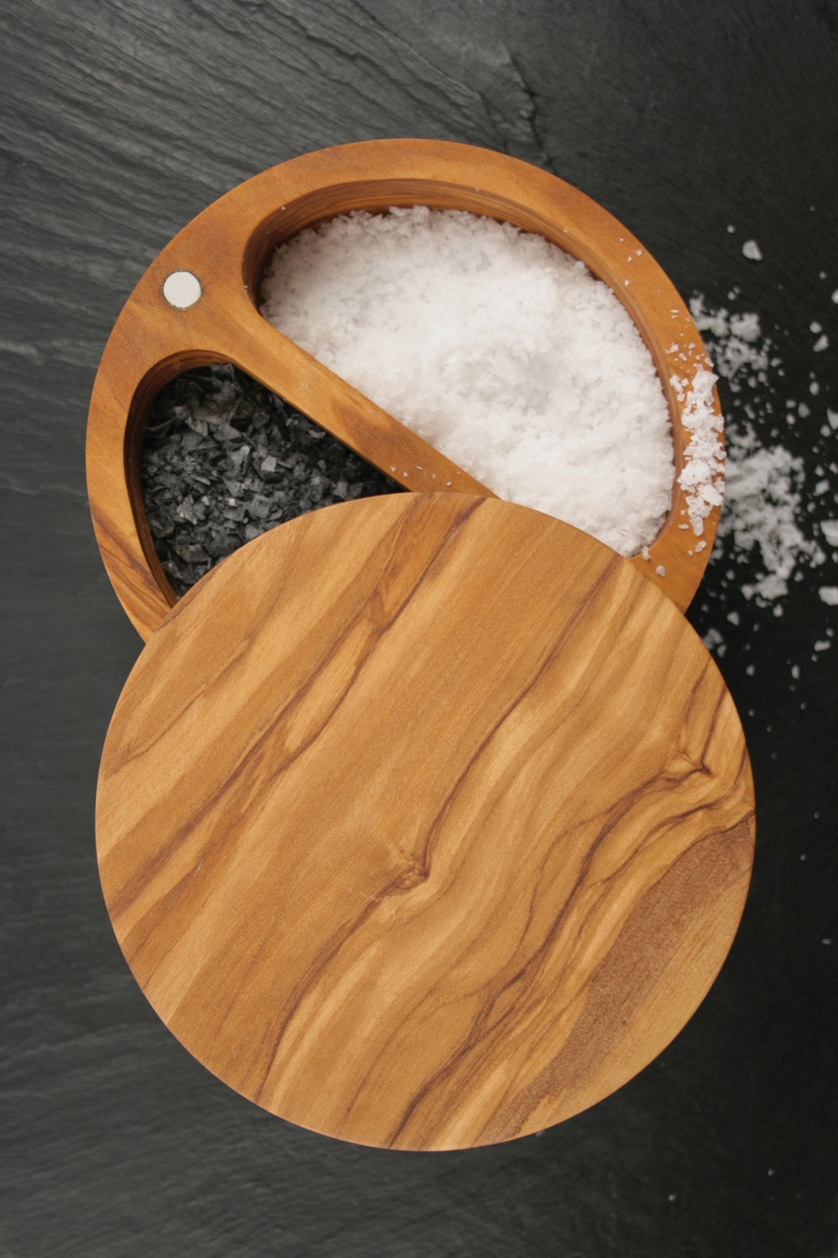 Swissmar Siena Olive Wood Salt Keeper – Small Container with Magnetic Swivel Lid, Single Compartment Countertop Jar for Sugar, Spices & Seasoning Storage, Kitchen Cooking Canister, 4.2 oz / 124 ml