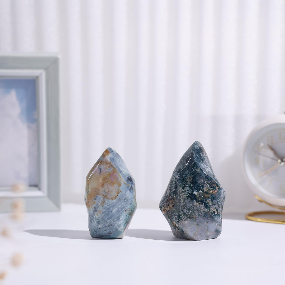 rockcloud Natural Ocean Jasper Crystal Flame Shaped Tower Stone, Irregular Healing Crystal Tower Obelisk for Home Decoration, 0.22-0.44 lb