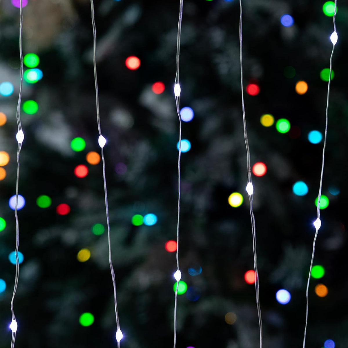 ZELUXDOT Fairy Lights Plug in,200FT 600LEDs Waterproof Led String Lights,8 Modes Remote Twinkle Light for Outdoor Indoor Christmas Wedding Birthday Garden Party Decorations,Silver Wire,Cool White