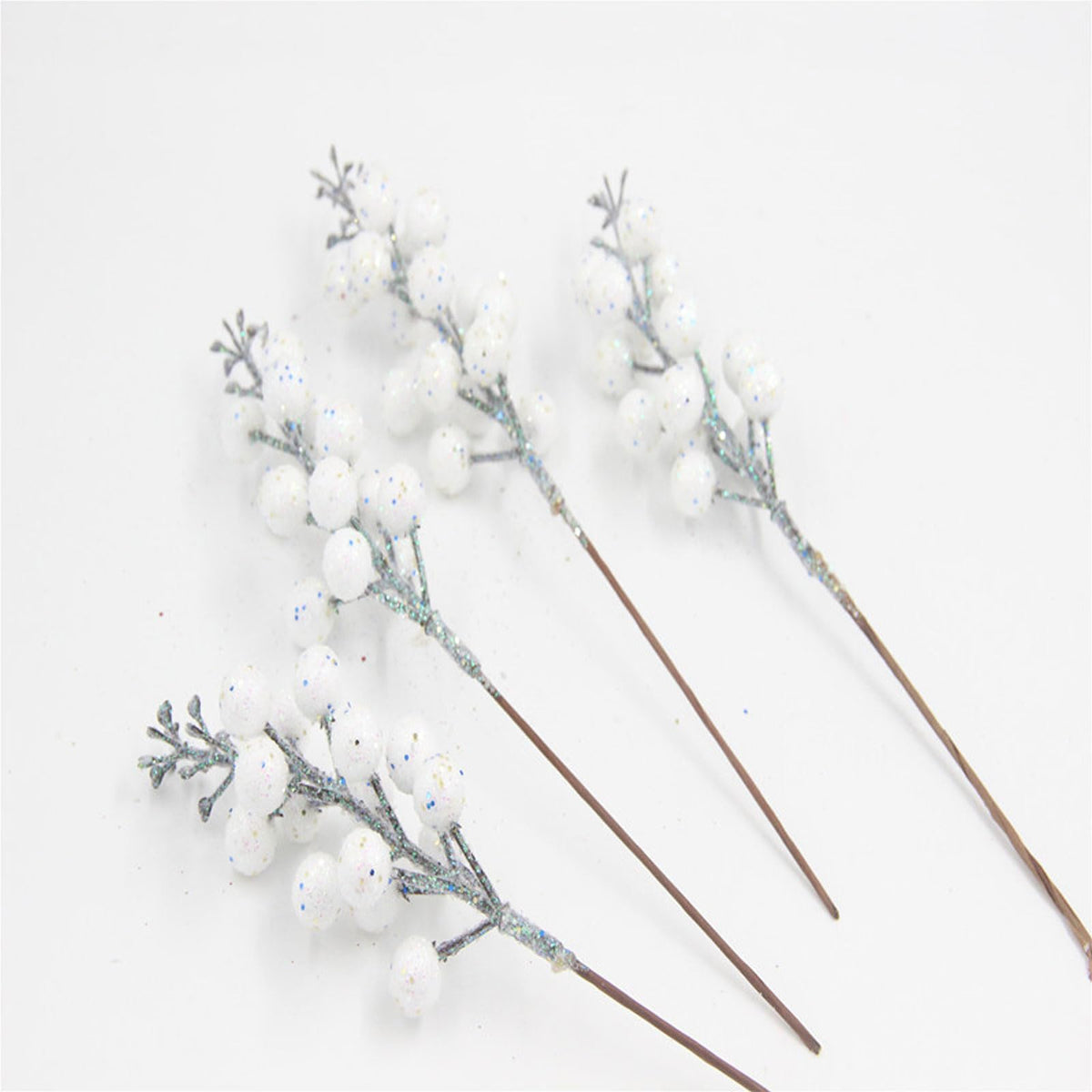 Uabwim 24Pack Christmas Picks Glitter Berries Stems Artificial White Berry Branches Holly Picks Stems Christmas Tree Ornaments for DIY Xmas Wreath Crafts Gifts Holiday Home Decor (White)