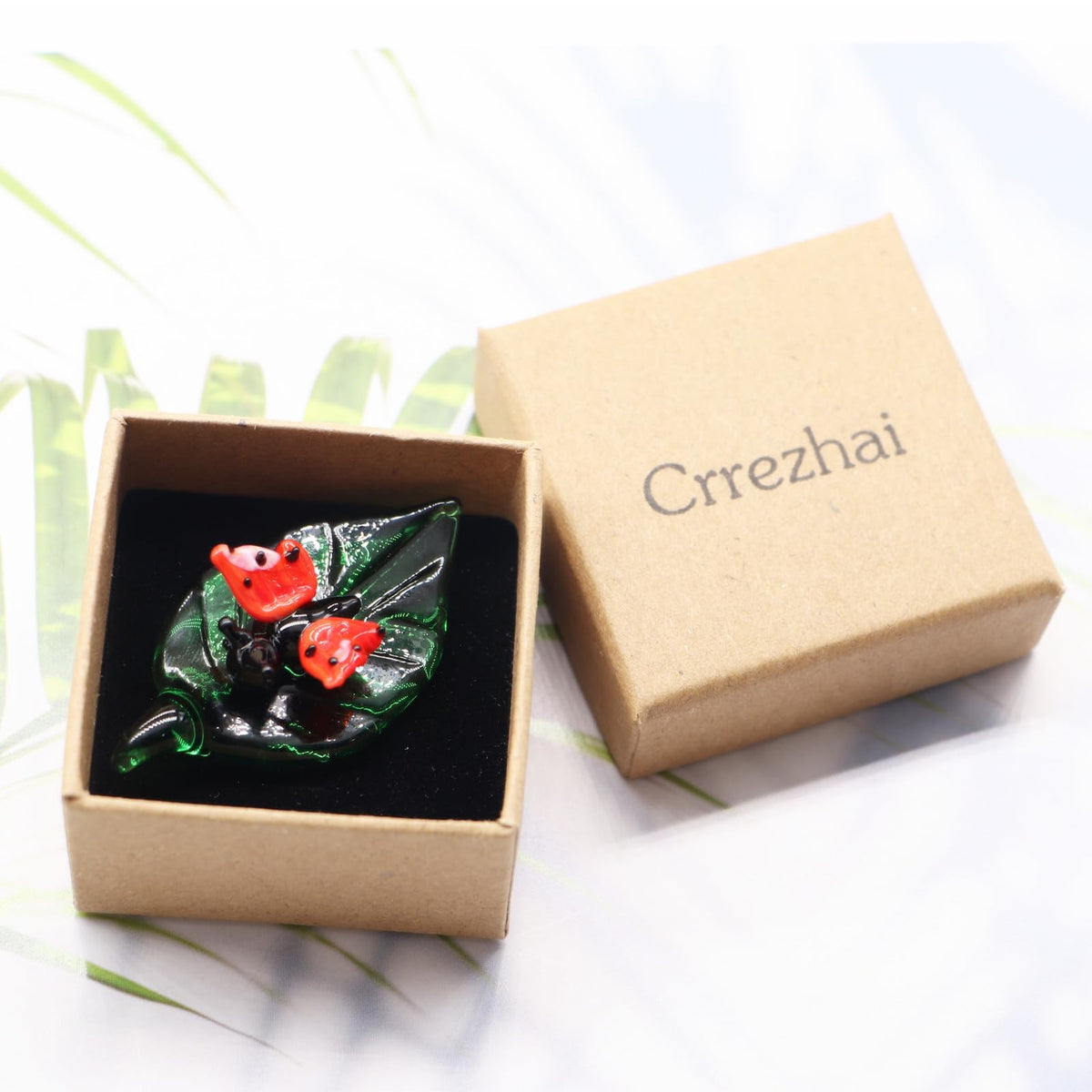 Crrezhai Mini Crystal Green Leaf Glass Animal Butterfly: Table Figurines Decor Crystal Room Ornament Sculpture Women Gift Collectible Figurines