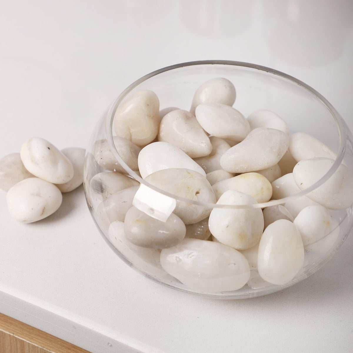 LMtonble 11LB River Pebbles Polished Gravel for Plants Natural White Plant Stones River Rocks 3/4-1 5/8 Inch River Stones for Landscaping Small Pebbles for Crafts