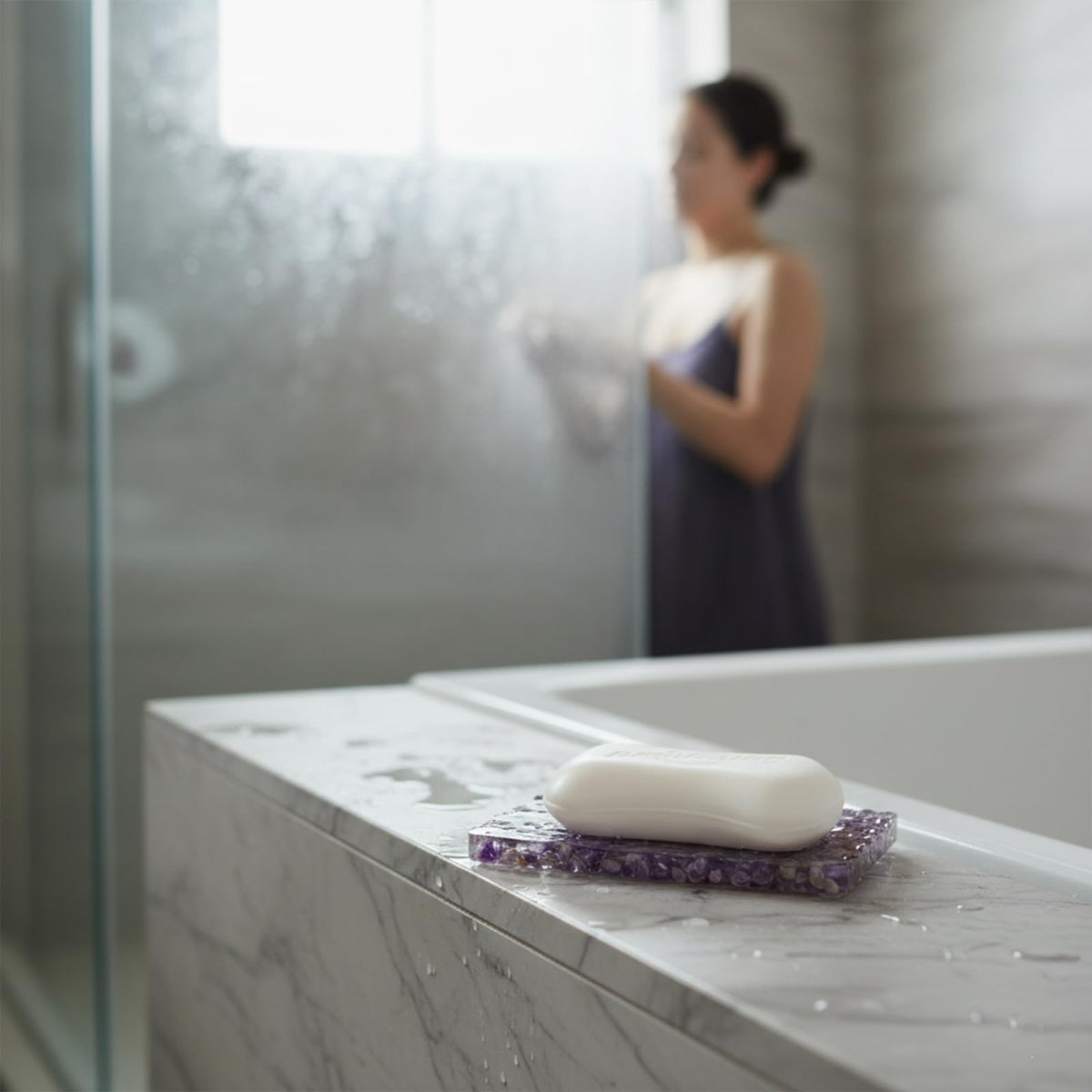 Handmade Amethyst Rectangle Bar Soap Holder Stone Pebbles Soap Dish for Shower and Bathroom Decor, Natural Soap Tray to Keep The Soap Dry Resin Kitchen Decoration Accessories (Amethyst)