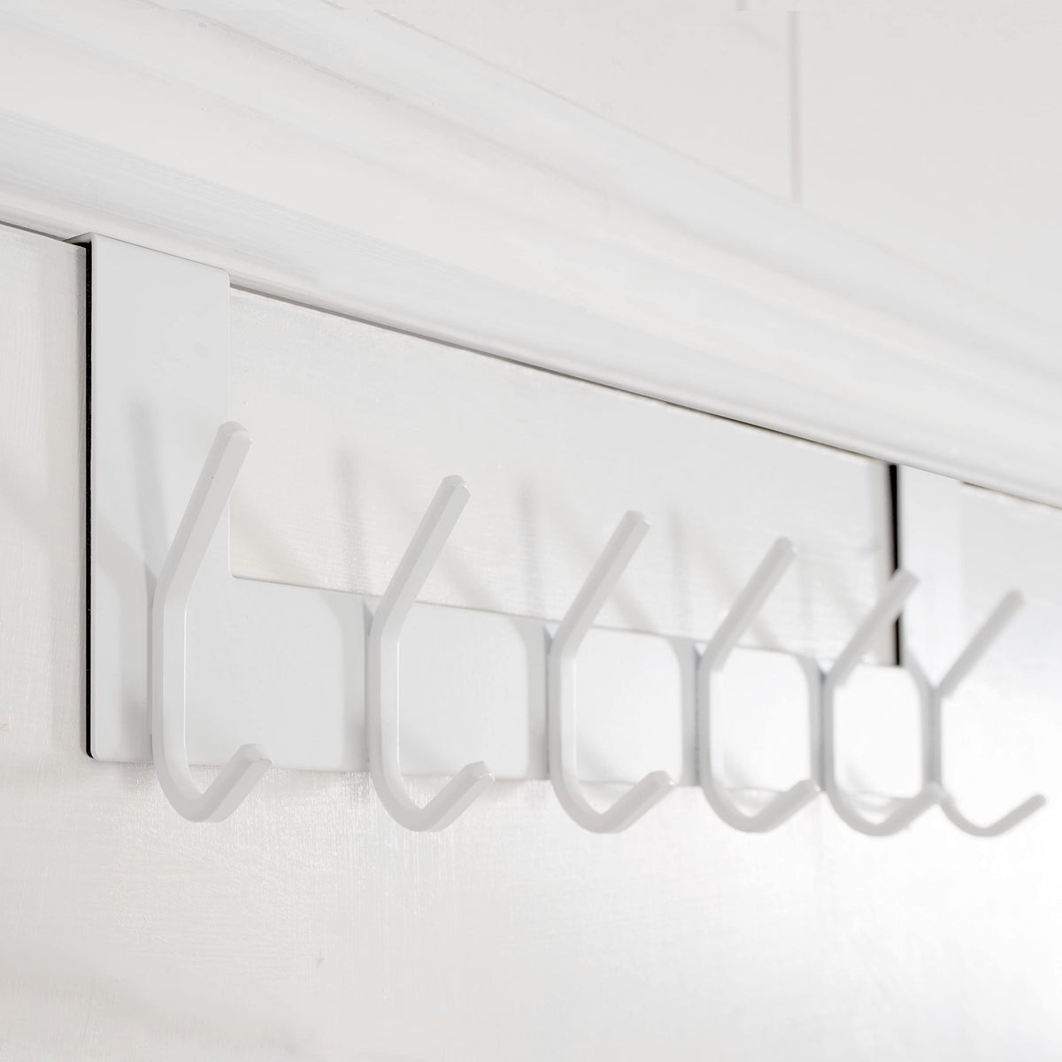 WEBI Over the Door Hooks,Over Door Towel Rack,Door Hanger,Door Coat Hanger,Over the Door Coat Rack,Door Hooks for Hanging Clothes,Back of Door,White