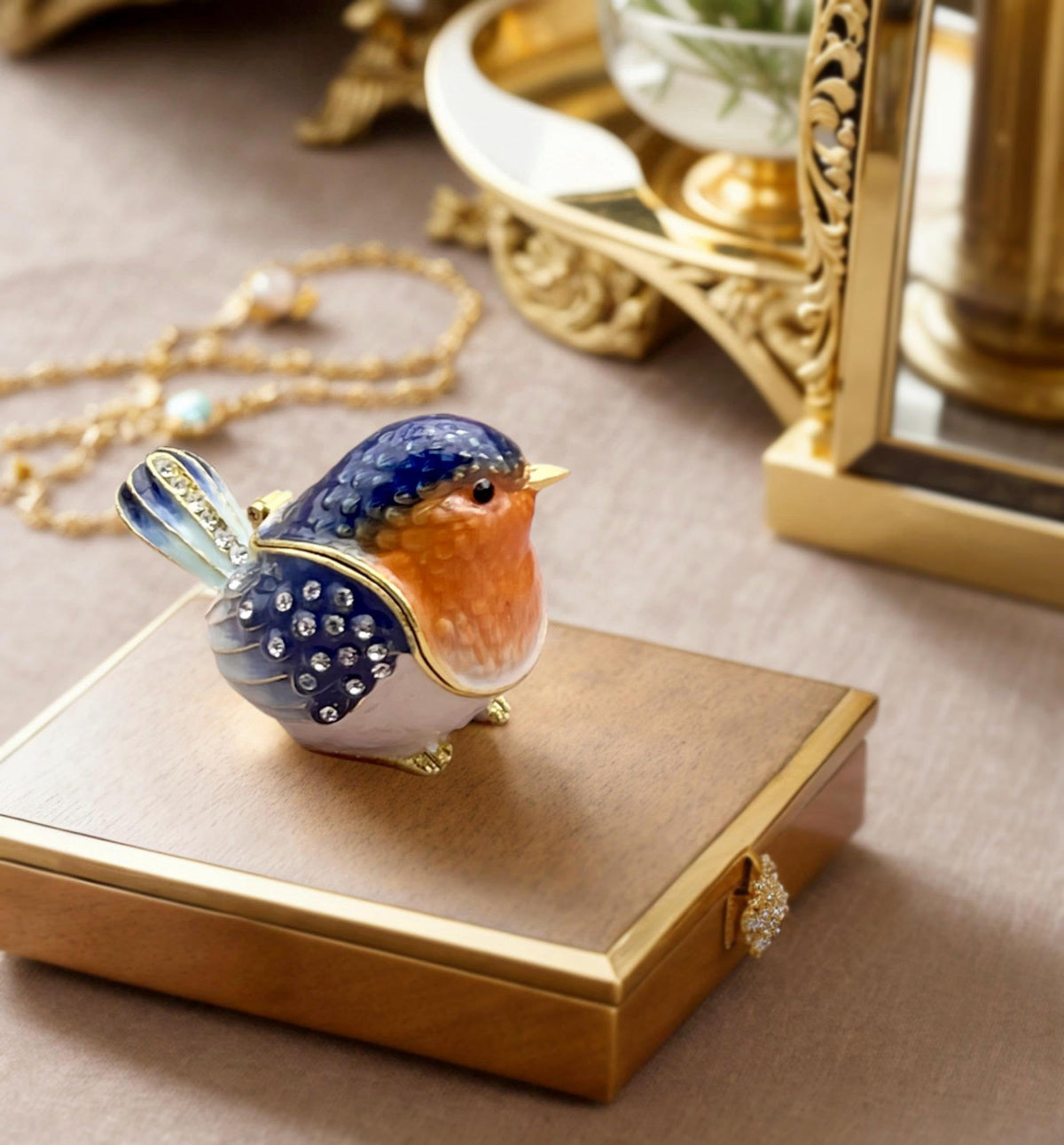Robin Bird Jewelry Trinket Boxes Hinged Ring Box.Collectible Bird Figurines Home Decor Gifts for Women.Necklace Rings Earrings Organizer.