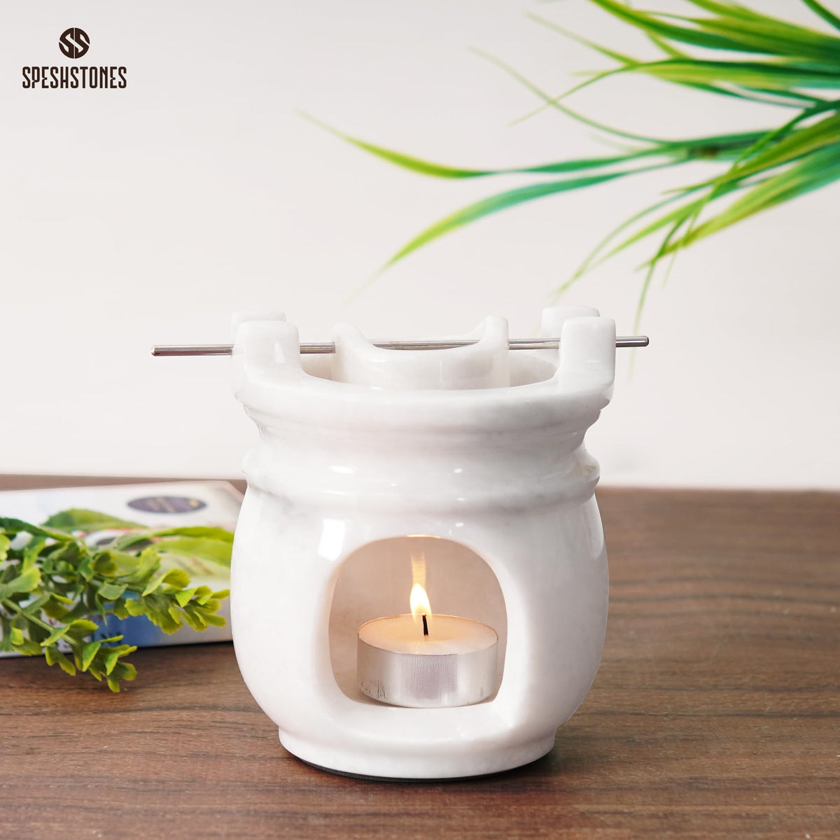 SPESHSTONES Marble Oil Burner for Scented Oil Verona 4.5 Inch White Handmade Stone Warmer for Essential Oils & Wax Melts - Aromatherapy Diffuser with 2 Tealight Candles, Elegant Wax Melt Warmer