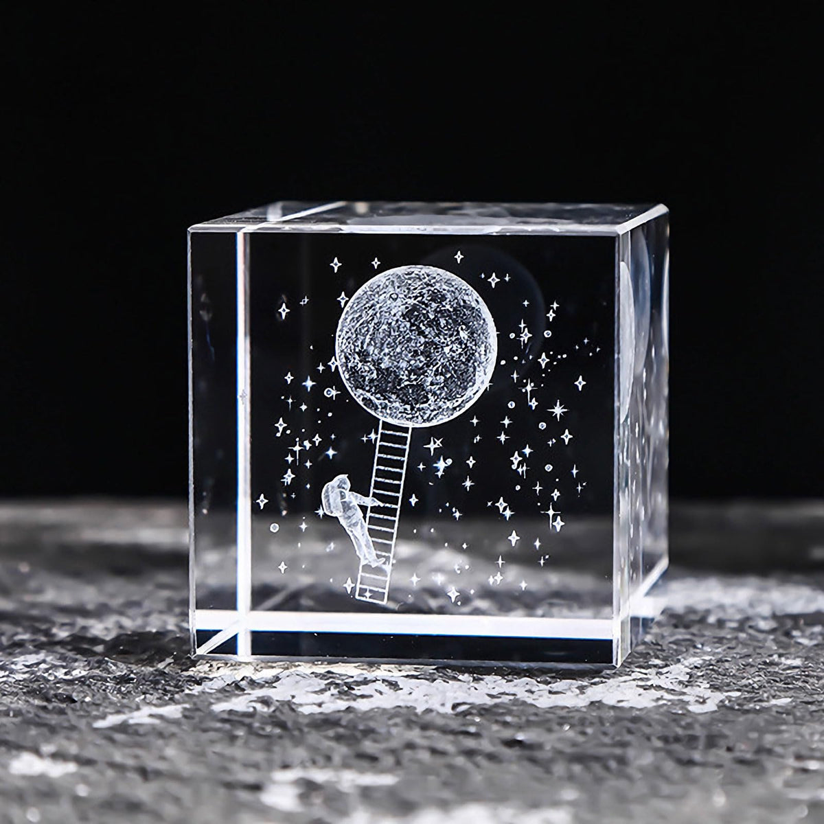 Hikiwin 3D Moon in Crystal Glass Cube Paperweight, Laser Engraved 3D Gift Decorative Quartz Glass Cube, Laser Engraved Statue Model Home Decor, Climb the Moon, 2.3 Inches, 1 Piece