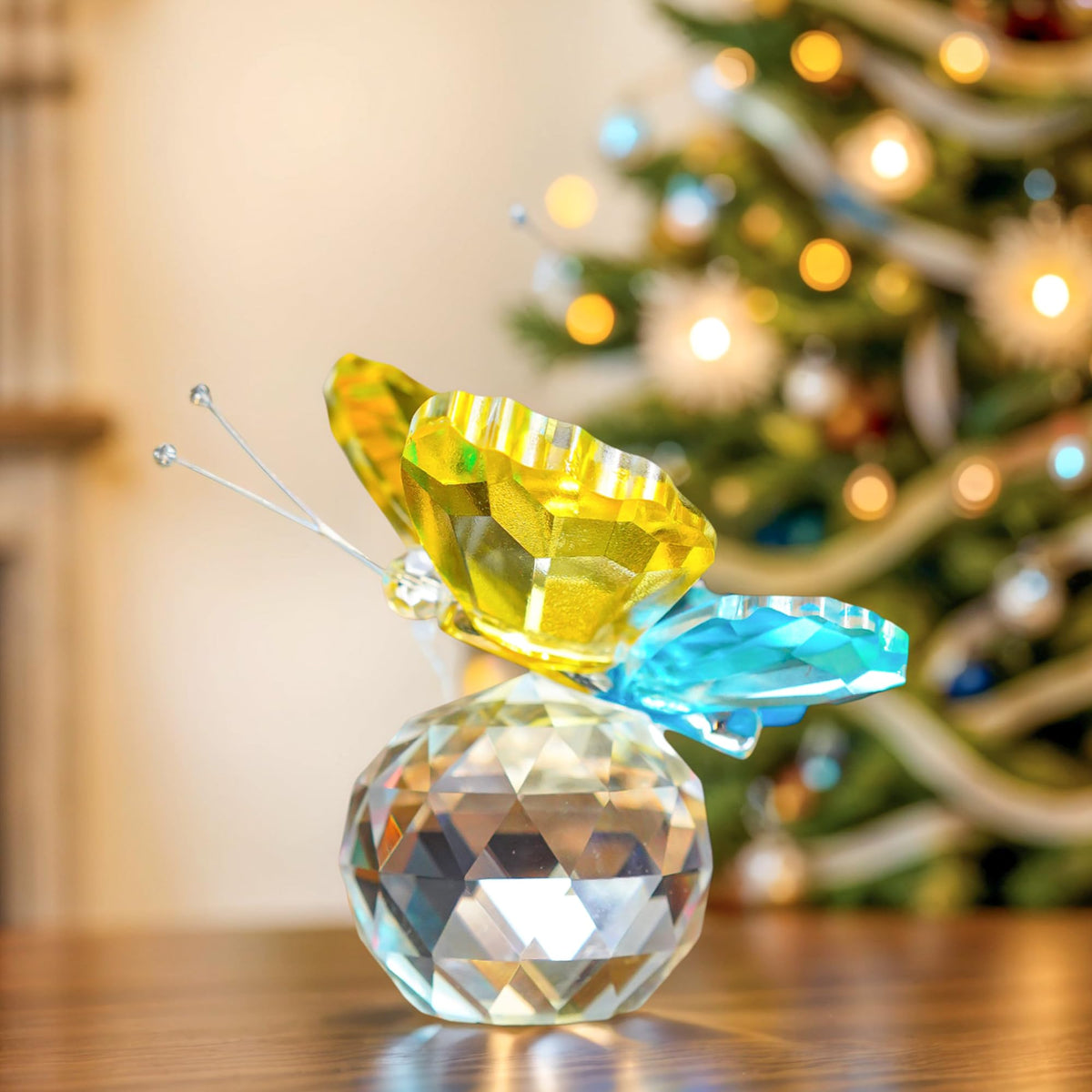 H&D HYALINE & DORA Crystal Butterfly Figurines Gifts for Women, Flying Butterfly Collectible Figurines Paperweights for Tabletop Home Decor (Yellow & Cyan-Blue)