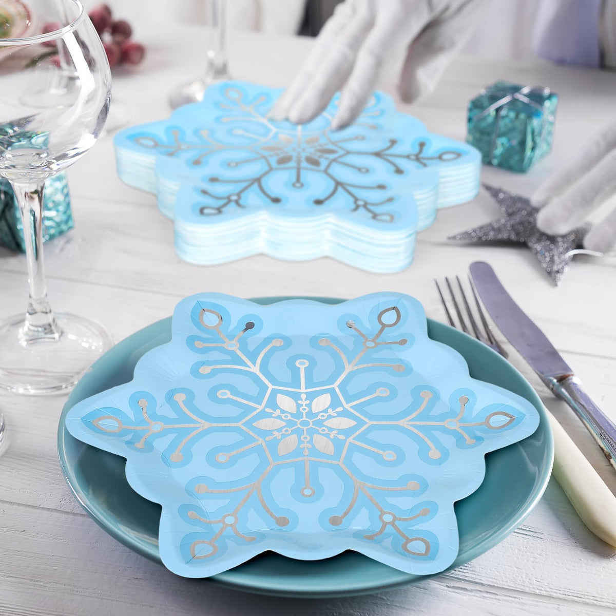 JarThenaAMCS 48Pcs Christmas Snowflake Paper Plates Silver Foil Blue Snowflake Shape Disposable Plates Winter Party Tableware for Xmas Wedding Birthday Table Decor Supplies