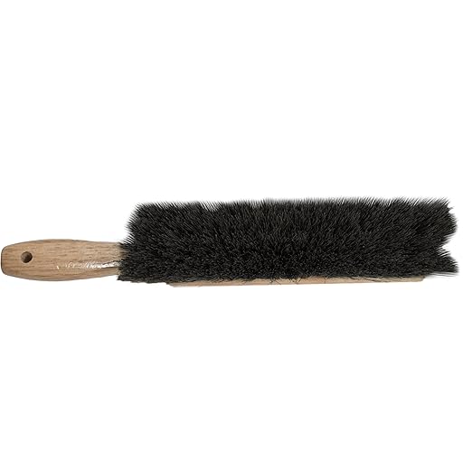 MARSHALLTOWN 13 1/2 Inch Beaver Tail Brush, Made in The USA