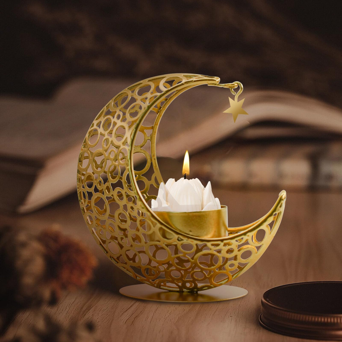MrMrKura Moon Candle Holders Set of 2, Metal Tealight Candle Holder for Table Centerpiece Decorative Votive Candlesticks Holder for Party Home Decor (Gold)