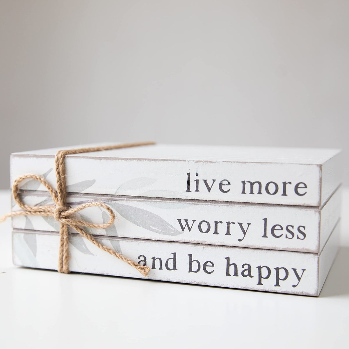 GENMOUS 4pcs White Decorative Books Set, Stacked Wood Faux Books with Wood Bead Tassels for Living Room and Shelf Display, Farmhouse Decor