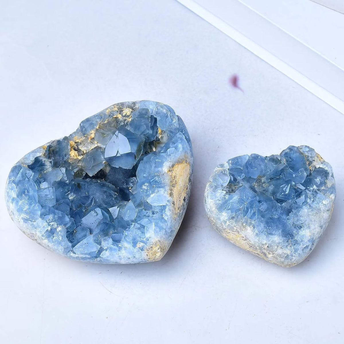 FZBHRO Extra Large Blue Celestite Geode Heart Healing Crystal Stone Collection Mineral Specimen with Stand Home Office Decor 3.5-4.0 Pound