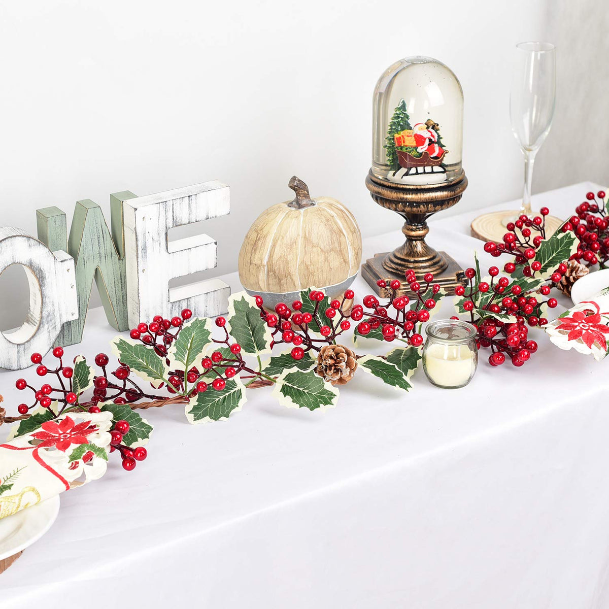 DearHouse 7FT Red Berry Christmas Garland with Pine Cone Garland Artificail Garland Indoor Outdoor Garden Gate Home Decoration for Winter Holiday New Year Decor