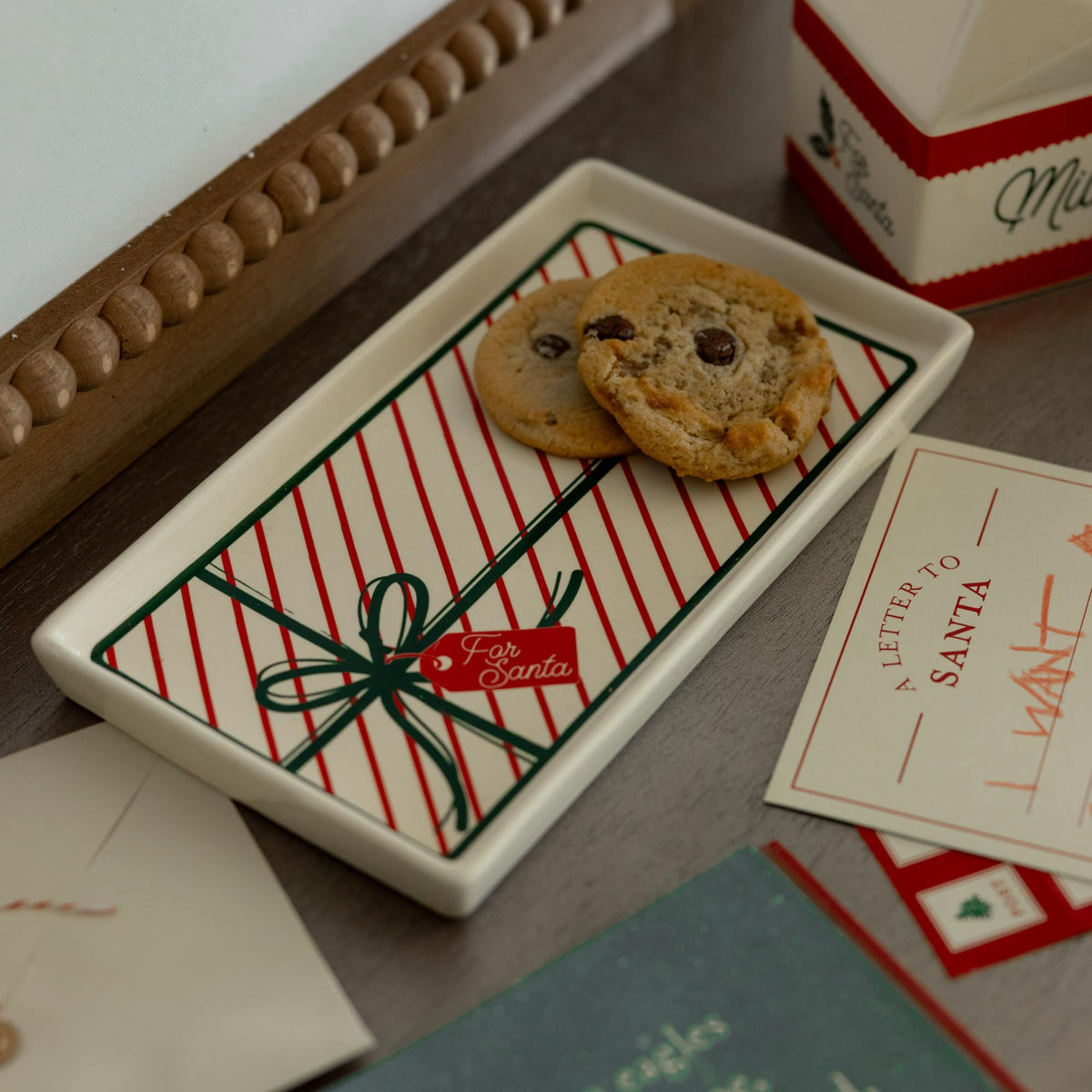 Steel Mill & Co Ceramic Milk & Cookies for Santa Set, 2-Piece Christmas Eve Tray & Milk Jug Gift Box Design, Holiday Tableware Set for Festive Christmas Décor (Bow)