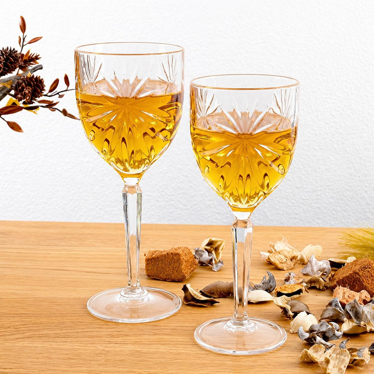 HISTORY COMPANY Starburst-Cut Crystal Tall Cocktail Glass – Nick & Nora-Inspired 2-Piece Set for Craft Cocktails (Gift Box Collection)