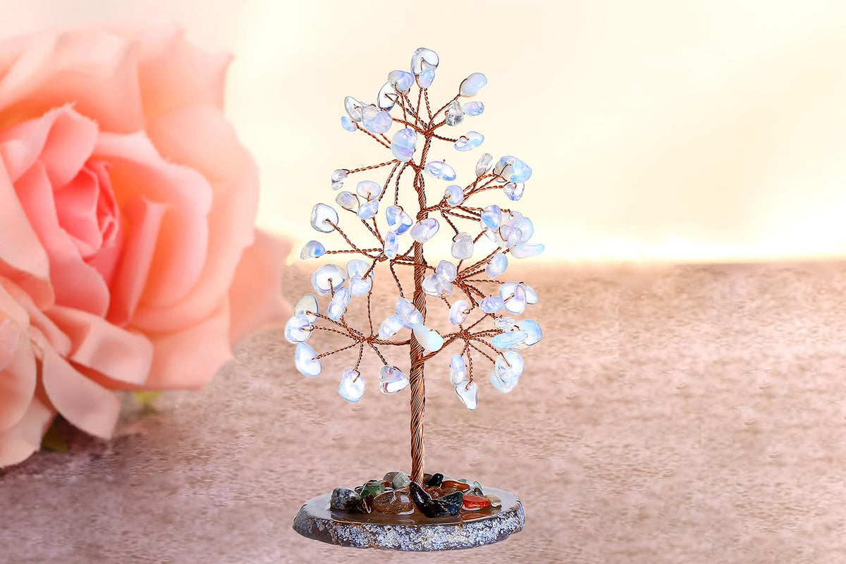 QINJIEJIE Opal Healing Crystals Natural Stone Decor Reiki Gemstone Tree Agate Slice Base Copper Wire Money Tree of Life White Opalite Home Office Decoration Spiritual Luck Gift for Women