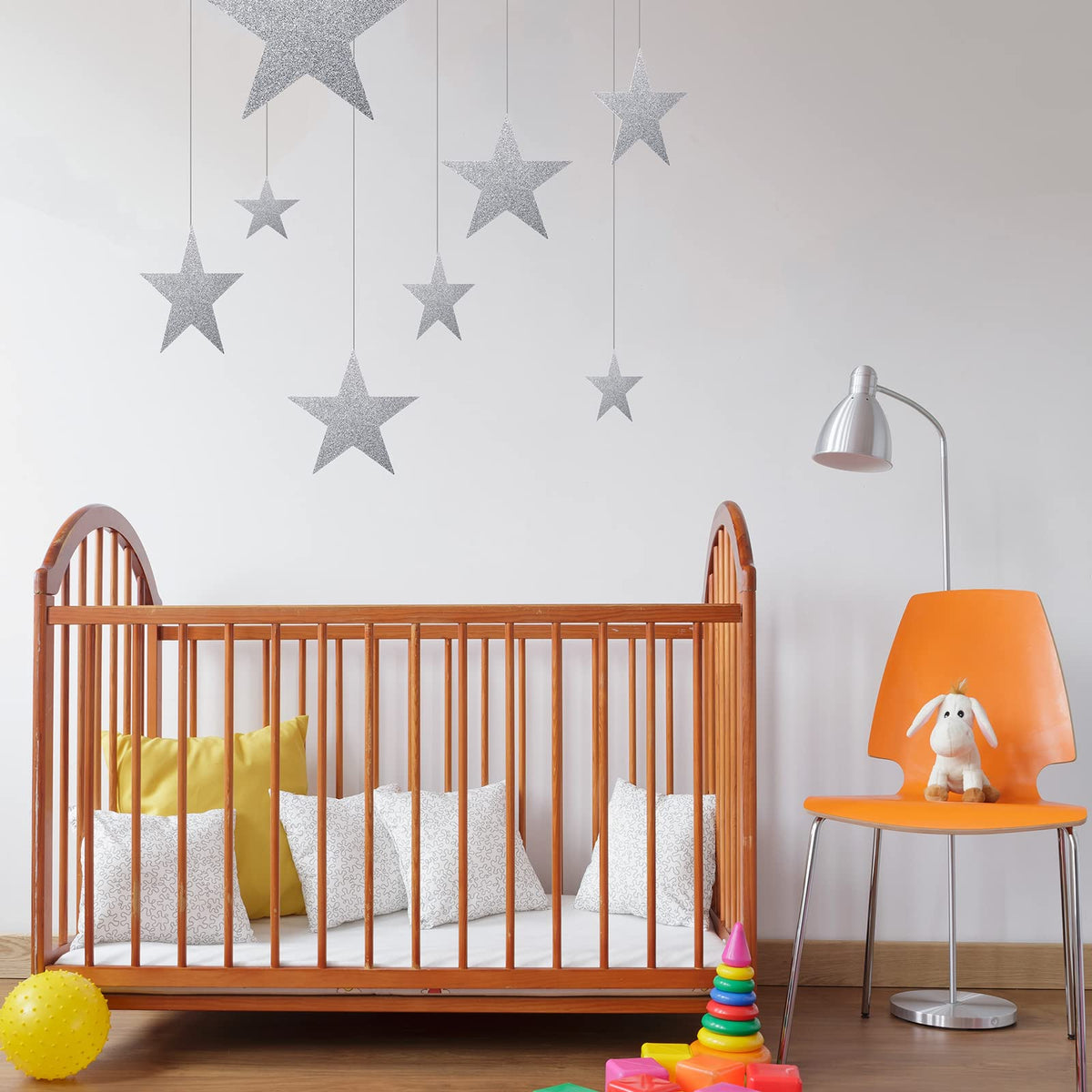 Boao 144 Pieces Silver Stars Shaped Cutouts Silver Cardboard Stars 4 Sizes 6cm/12cm/20cm/30cm Hanging Glitter Garlands with Nylon String for Wedding Birthday Party Graduation Classroom Wall Decor