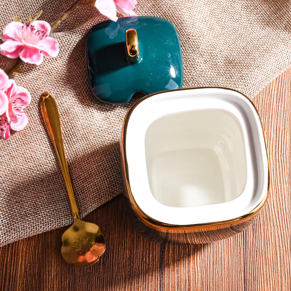 Cerficer Ceramic Sugar Bowl with Lid and Spoon - Emerald Green Golden Trim Porcelain Condiment Jar, Decorative Canister for sauce, Salt, Coffee, Tea, Kitchen Counter & Dining Table