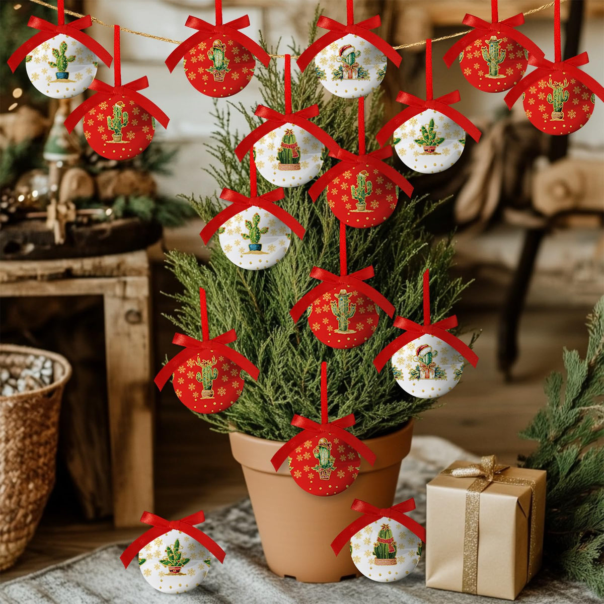 Cactus Christmas Decor - Cactus Ornament Tree Decorations Hanging Balls, Christmas Cactus Decorations Ball 2.36 Inch for Xmas Tree Party Home Holiday，Xmas Gifts Set of 16Pcs