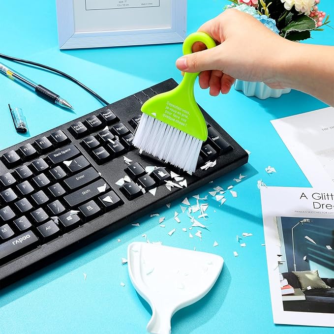 CHENGU 3 Pcs Mini Dustpan Set Brush