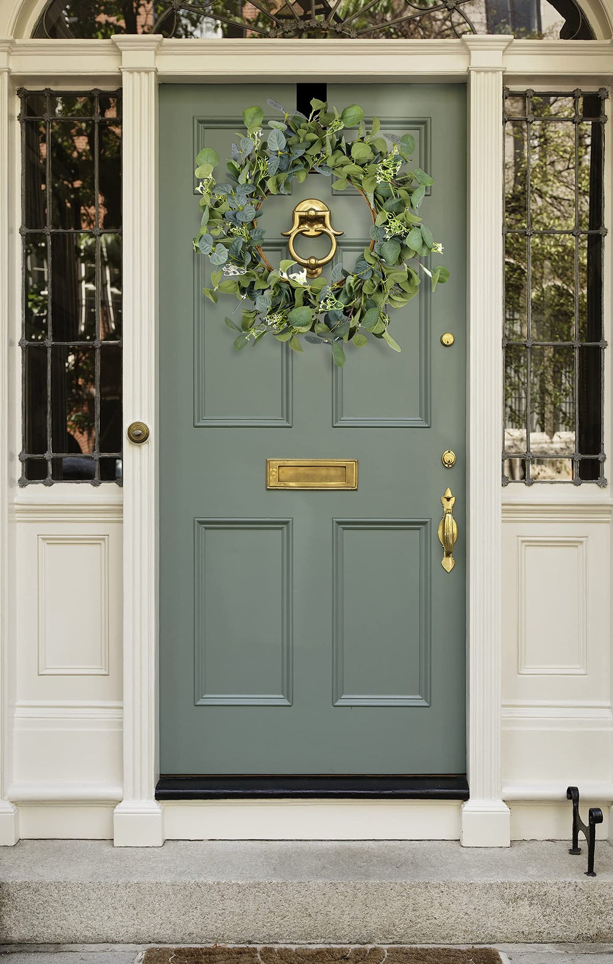 HomeKaren Eucalyptus Wreaths for Front Door 22", Handmade Green Leaves Wreath for Summer, Spring and All Seasons, Greenery Floral Wreath for Wall and Outside