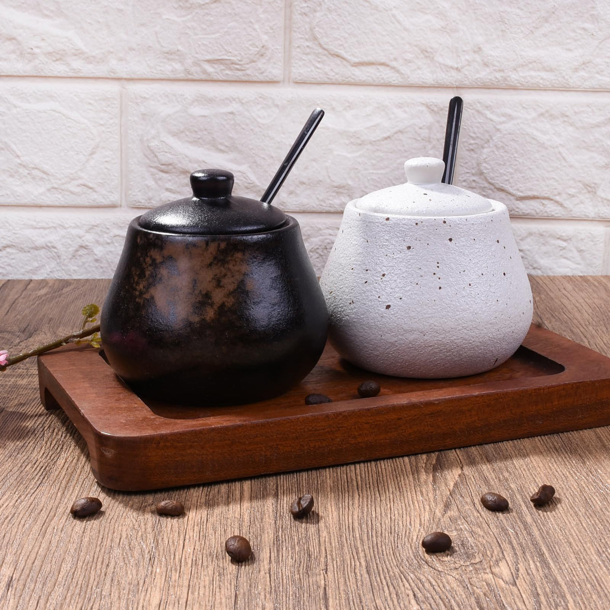BOSILI Sugar Bowl with Lid and Spoons, 3.9" Rustic Reactive Kiln-Glaze Spice Jar, Black & Brown Porcelain Condiment Pot for Salt, Jam & Seasonings, Textured Stoneware Salt Cellar for Kitchen & Cafe