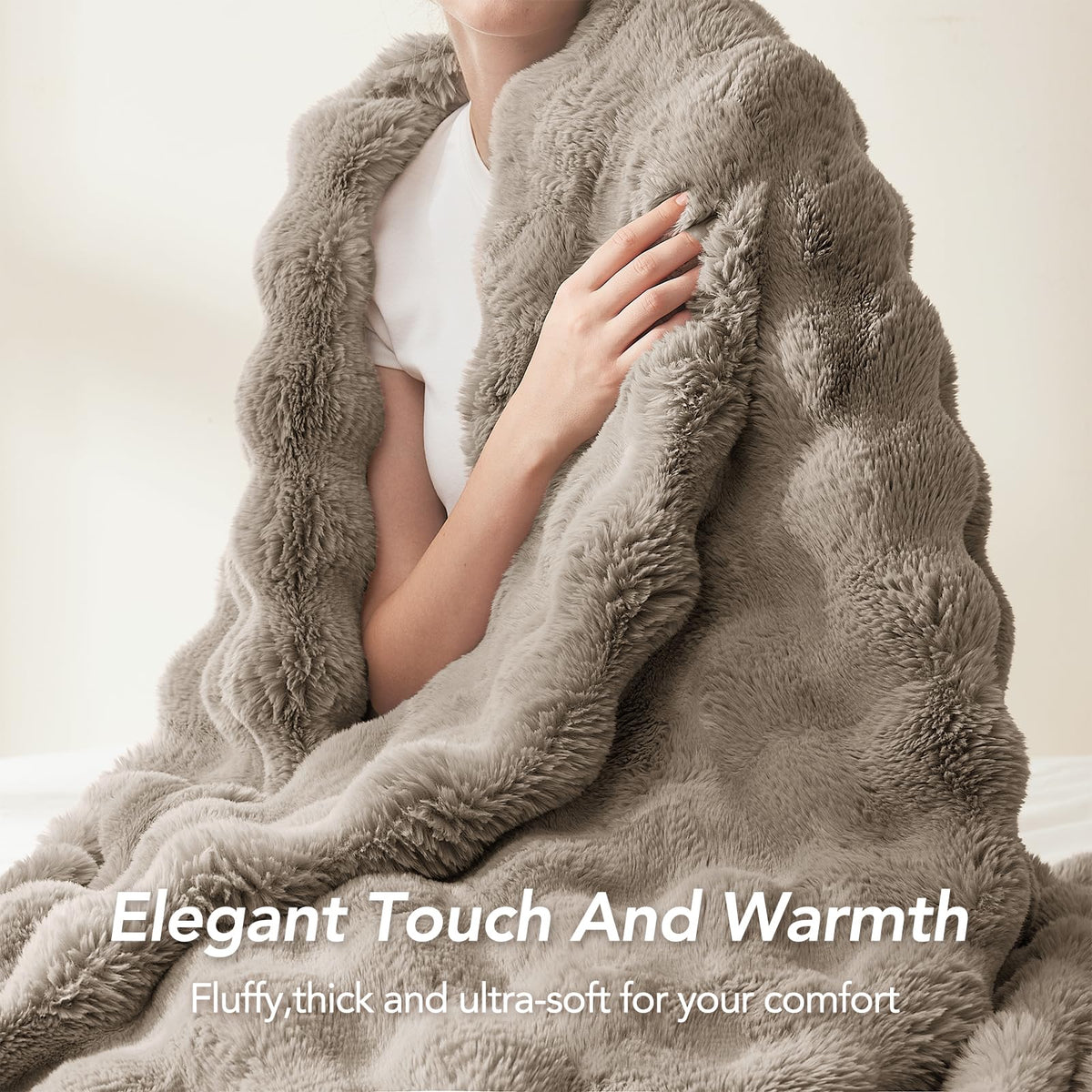 L'AGRATY Faux Rabbit Fur Blanket: 50" x 60" Luxury Soft Fluffy Thick Fur Throw Blanket for Couch Bed Sofa - Cozy Plush Bubble Blankets for Winter: Warm Flannel Fleece Decorative Blanket(Castle Grey)
