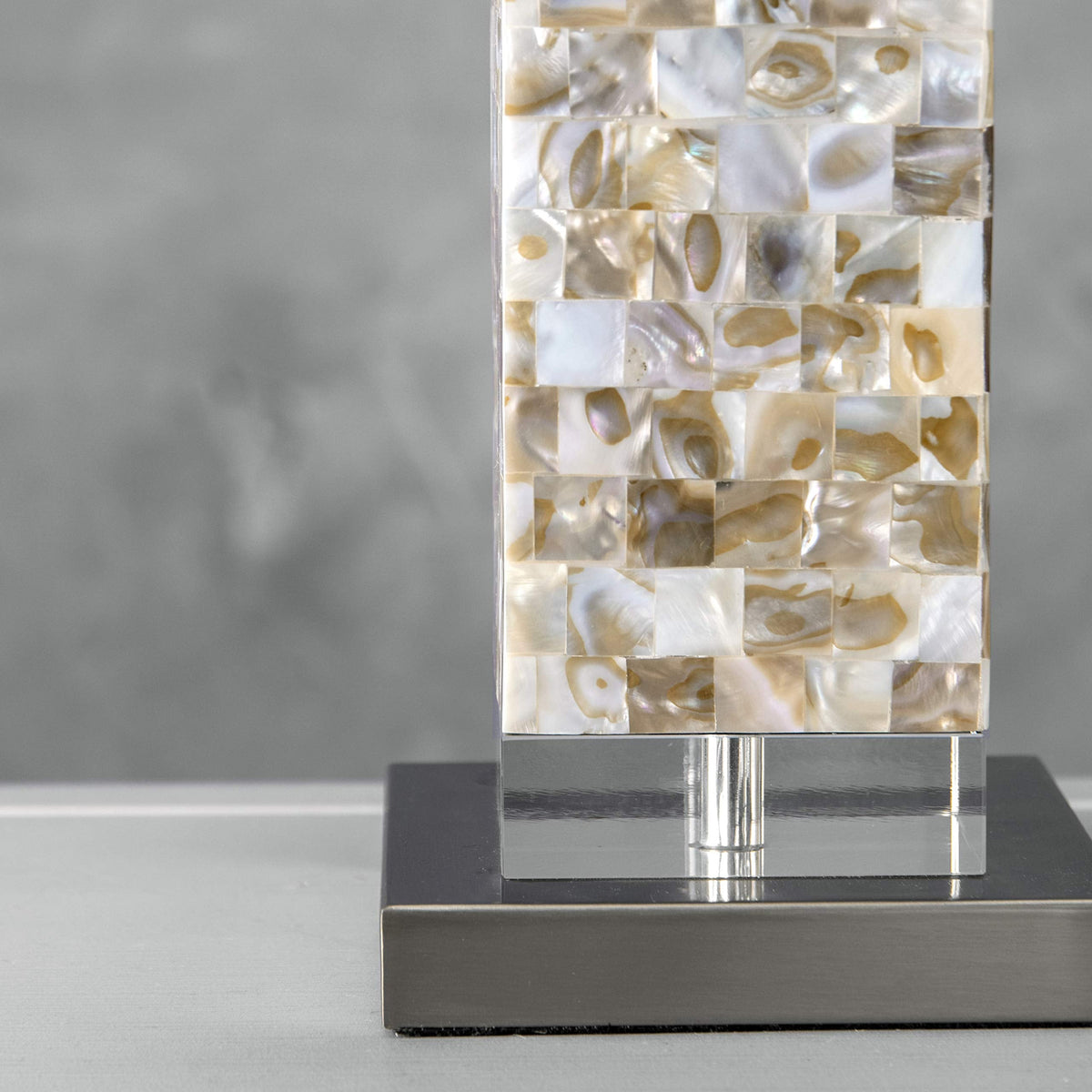 nuLOOM Houston 29" Crystal & Iron Mosaic Table Lamp