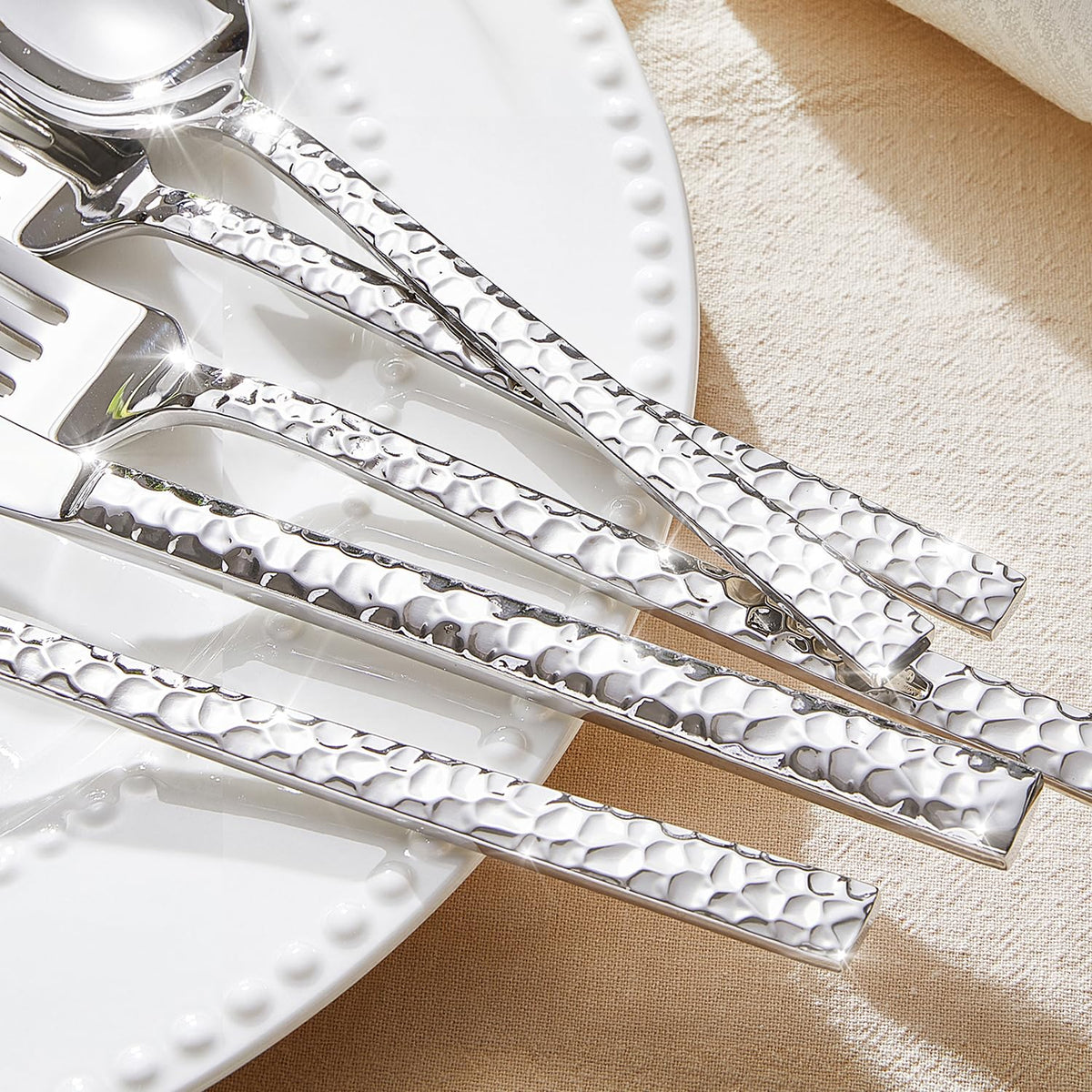 KINGSTONE 40 Piece Hammered Silverware Set, 18/10 Stainless Steel Flatware Set for 8, Cutlery Set for Home, Party, Wedding, Mirror Polished Dishwasher Safe