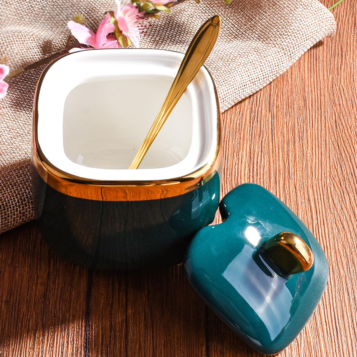 Cerficer Ceramic Sugar Bowl with Lid and Spoon - Emerald Green Golden Trim Porcelain Condiment Jar, Decorative Canister for sauce, Salt, Coffee, Tea, Kitchen Counter & Dining Table