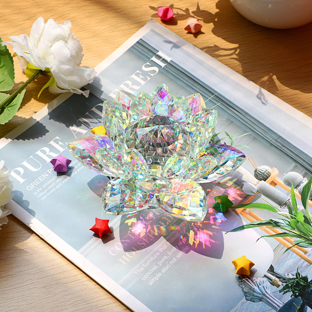 OwnMy Sparkle Crystal Lotus Flower Figurines Decorative Lotus Flower Ornament, 5 Inch Glass Lotus Feng Shui Decor Crystal Flower Paperweight for Home Office Tabletop Centerpieces