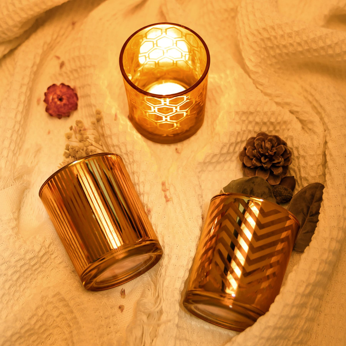 Toptime Tea Lights Candle Holder, Gold Votive Candle Holders Set of 3, Glass Tealight Holders with Geometric Stripe Wave Pattern, Centerpiece Table Decorations for Wedding Birthday Party Supplies