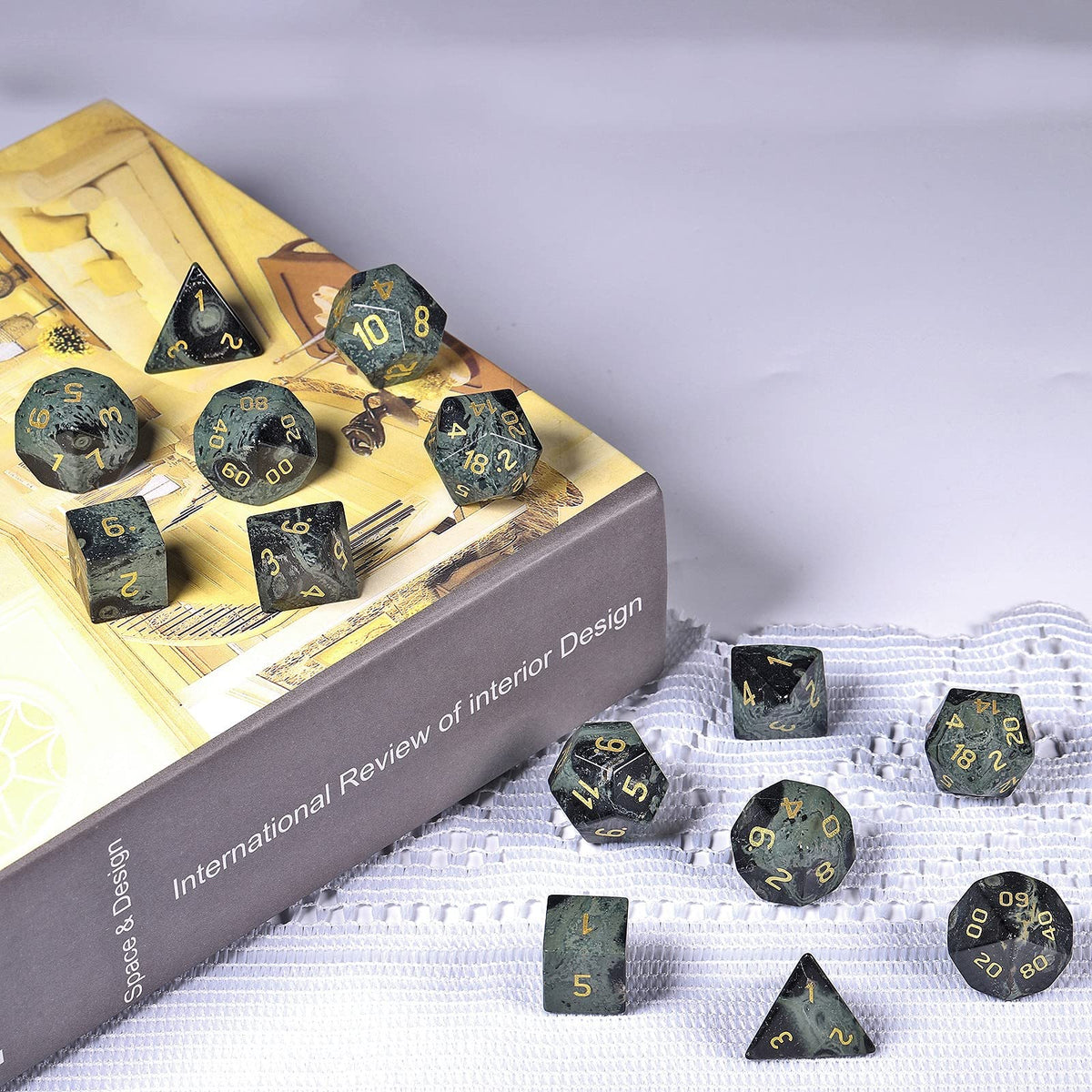 mookaitedecor 7 PCS Kambaba Jasper Crystal Polyhedral DND Dice Set, Polished Tumbled Stones Dices for RPG MTG Table Games Home Decoration