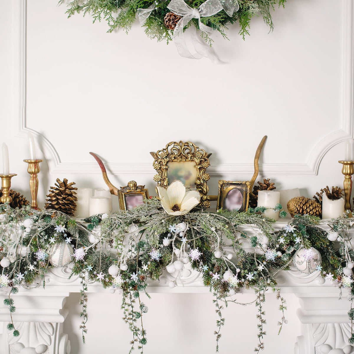 Gerrii 19.6 Feet Christmas Snowflake Tree Garland Acrylic Snow Flake Garland Iridescent Christmas Ornaments 2 Pcs Hanging Crystal Wreath for Xmas Tree Mantel Curtains, 9.8 Ft/Each