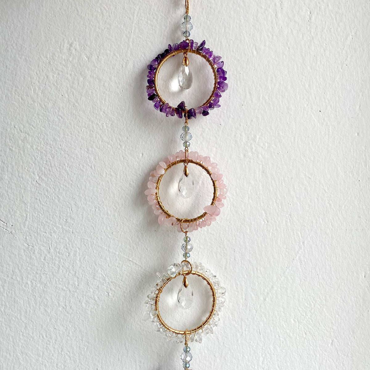 Pendlixy Emotional Healing Crystal Wall Decor Suncatcher, Amethyst Rose Quartz Clear Quartz Emotional Healing Hanging Crystals for Window, Stress Relief Gemstone Wall Hanging Gift