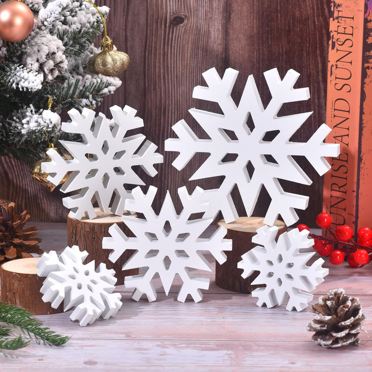 GHOSTMAGIC 5Pcs Christmas Snowflake Wooden Tabletop Decor, White Snowflake Wood Sign Blocks Winter Decoration in 3 Sizes, Farmhouse Tiered Tray Decor Centerpiece for Xmas Party Home Mantel (White)