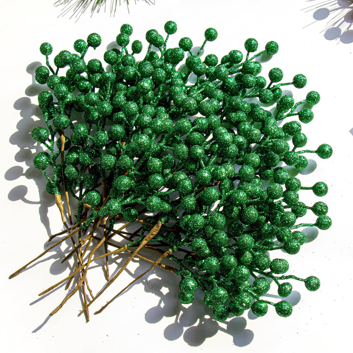 VioletEverGarden 32 Pack Glitter Christmas Picks 6.5 Inch Christmas Berry Stems Green Artificial Berry Stems for Holiday Xmas Tree Home Decorations