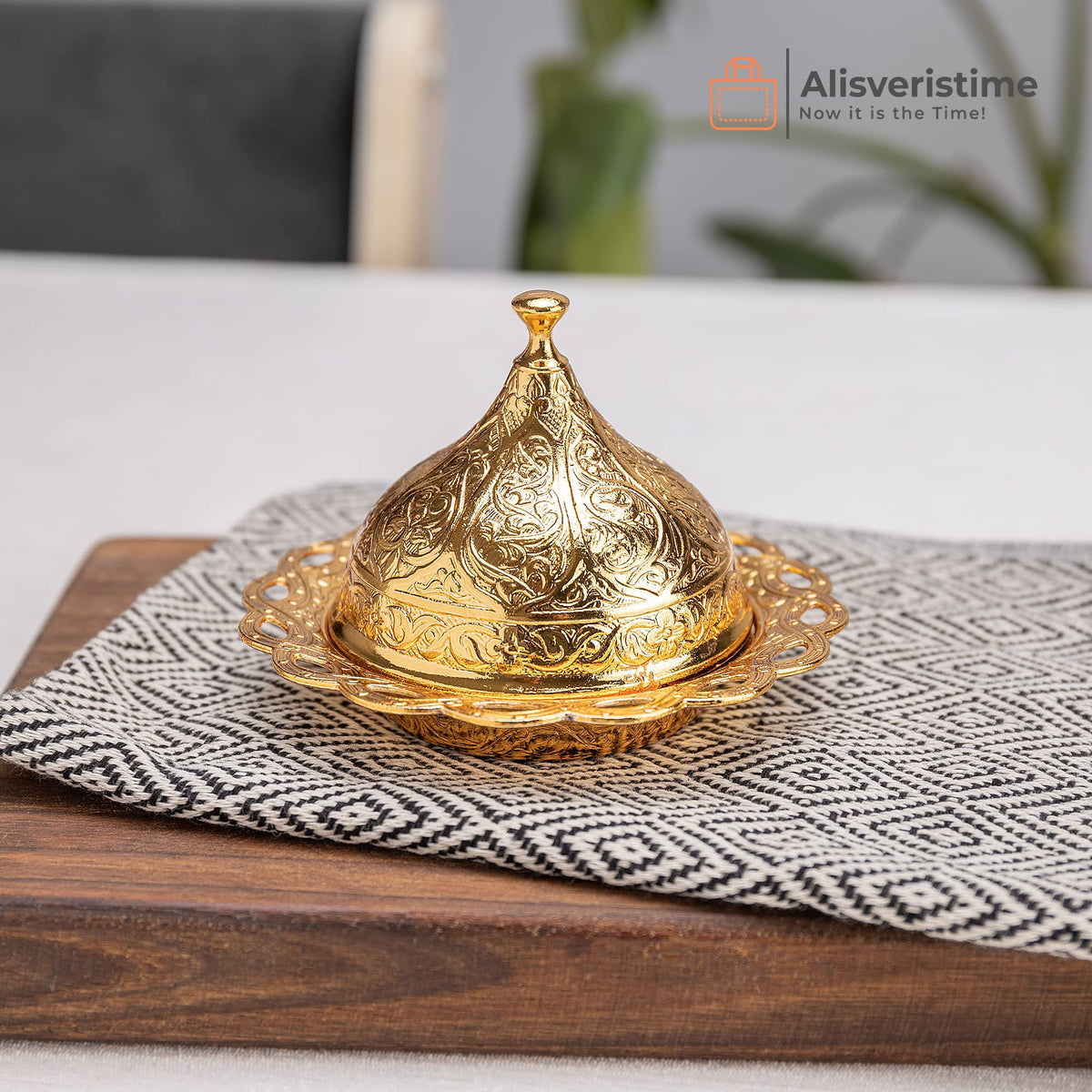 Alisveristime Coated Handmade Brass Sugar Chocolate Candy Bowl Serving Dish with Lid, Salt Bowl, Coffee Bar Sugar Holder (Kubbeli) (Gold)