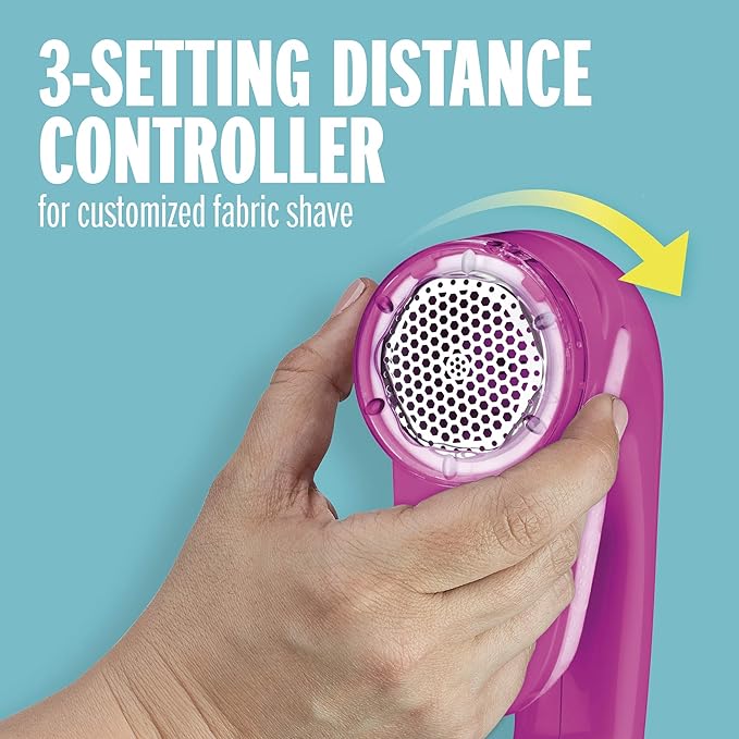 Conair Fabric Shaver and Lint Remover, Battery Operated Portable Fabric Shaver