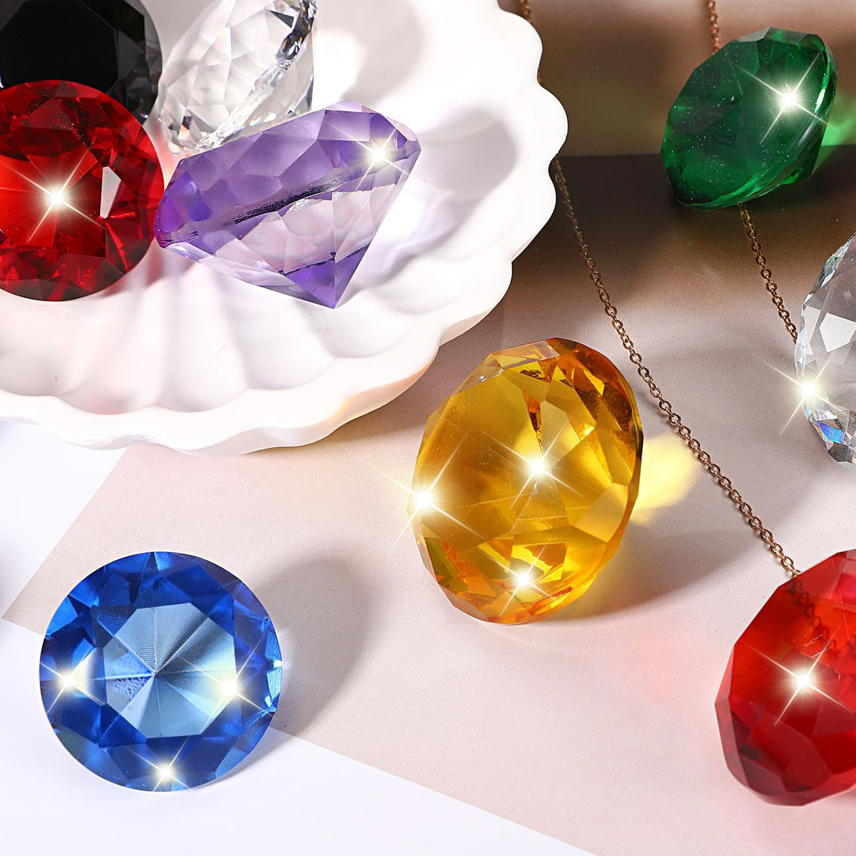 PATIKIL 8 Pcs Diamond Crystal Paperweight, 40mm / 1.57 Inch Crystal Paperweight Paper Weight for Home Office Desktop Table Decor Wedding Party Jewelry Ornaments, Clear