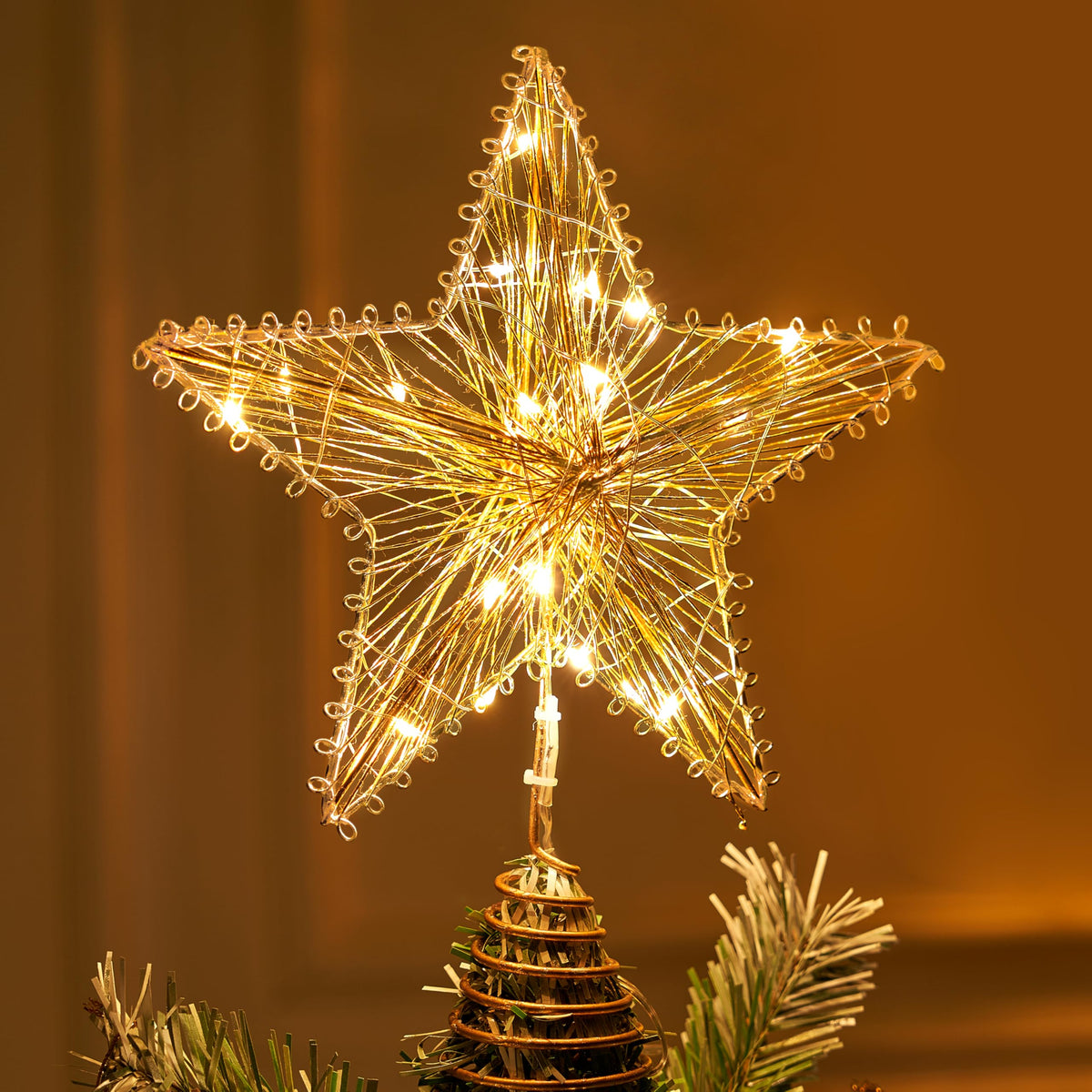 Joiedomi Christmas Tree Toppers 8" Gold Metal Star Decor with Battery Powered Treetop Ornaments with Warm White LED Lights for Xmas Holiday Party Indoor Decorations