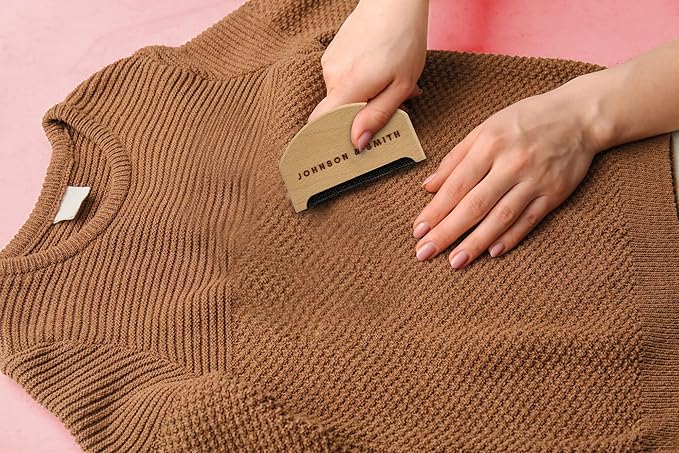 Sweater Comb - Cashmere Sweater Shaver Lint Scraper - Easy Grip Comb -
