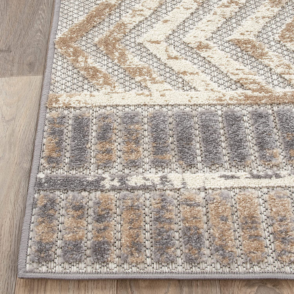 Rugshop Distressed Geometric Indoor/Outdoor Beige Area Rug Modern Tribal Stripe, Durable Stain Resistant Perfect for Patio, Backyard, Deck and Outdoor Lounge 5' x 7'